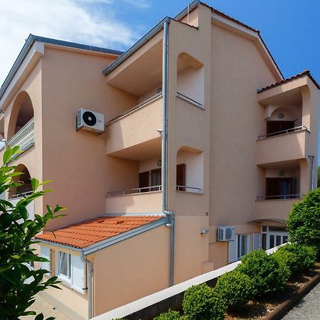Apartman Frane Krk Town Exterior foto