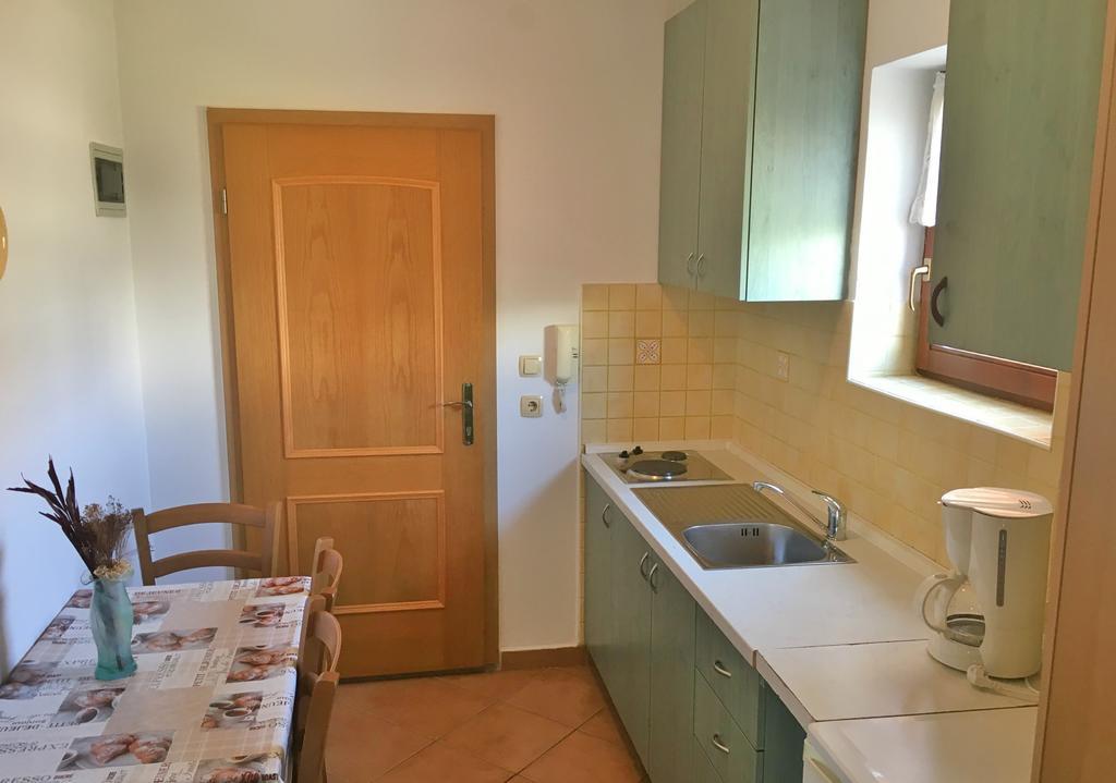 Apartman Frane Krk Town Exterior foto